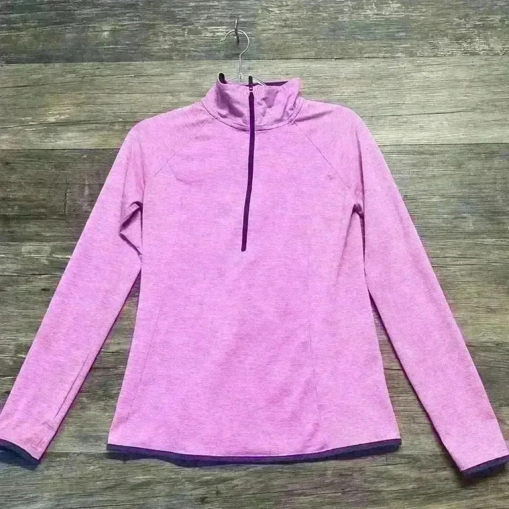 Under Armour Women’s Fitted‎ Pink Half zip heat gear size Small